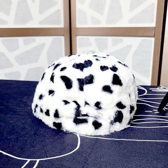 Plush Baseball Cap | Dalmatian - Picture 4 of 6